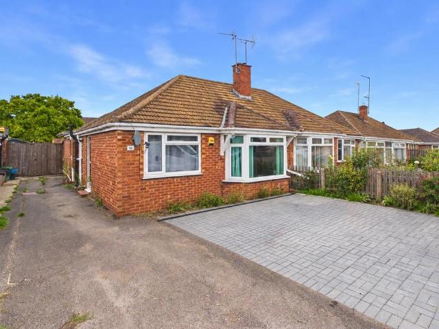 Bungalow for sale in Wotton, Gloucester