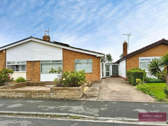 Bungalow for sale in Rhyl, Wales