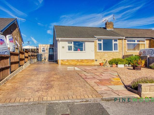 Bungalow for sale in Dunston, Chesterfield