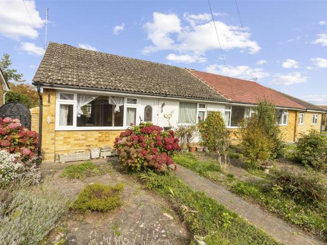 Bungalow for sale in Polegate, Cross In Hand