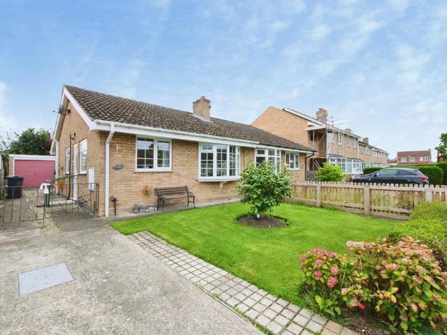 Bungalow for sale in York