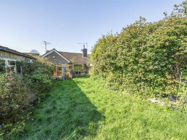 Bungalow for sale in Bedford