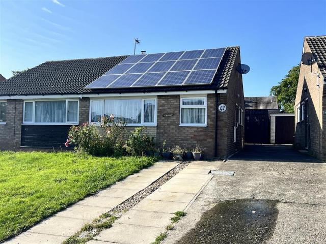 Bungalow for sale in Eastfield