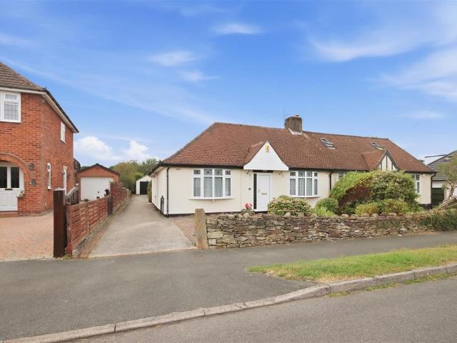 Bungalow for sale in Loundsley Green, East Midlands