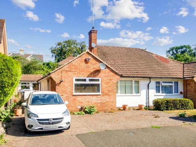 Bungalow for sale in Perryfields, West Sussex