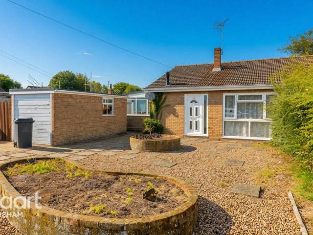 Bungalow for sale in West End, Breckland