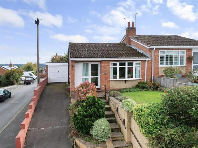 Bungalow for sale in Rushock, Worcestershire