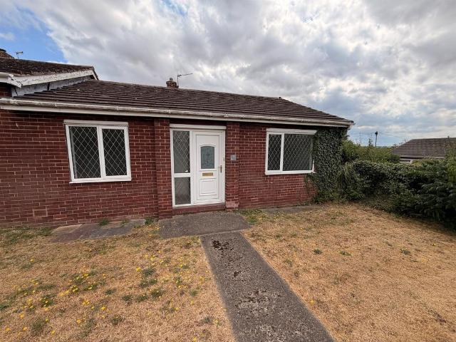 Bungalow for sale in North Elmsall, West Yorkshire