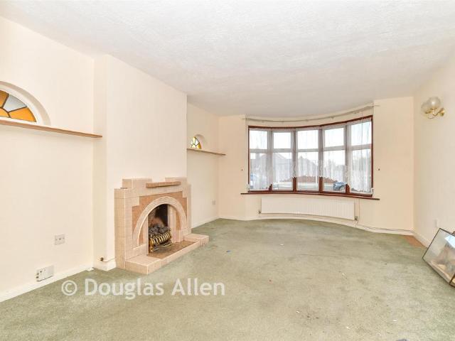 Bungalow for sale in Wickford