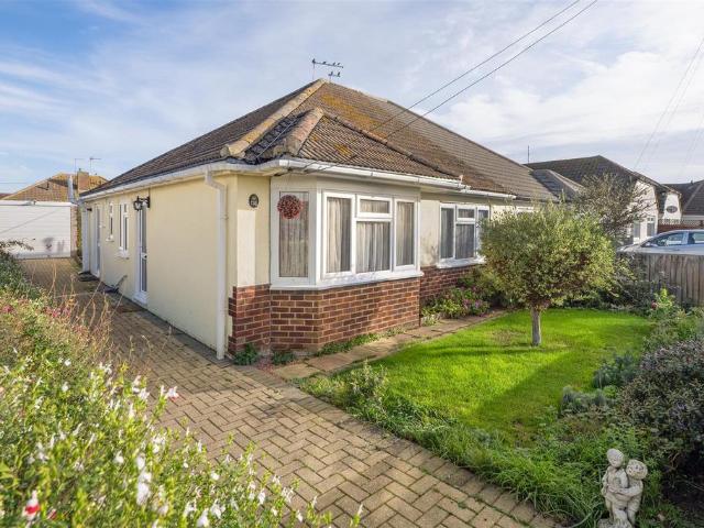 Bungalow for sale in South Tankerton, Whitstable