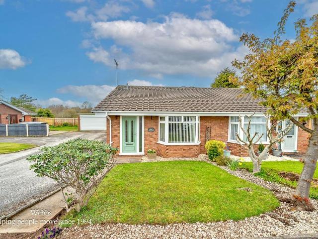 Bungalow for sale in Chadsmoor, Staffordshire