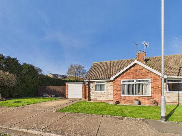 Bungalow for sale in Combs Ford, Bedingfield