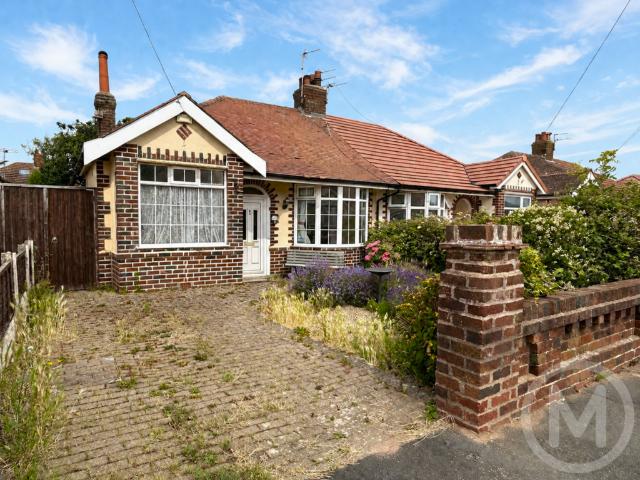 Bungalow for sale in Knowle, Blackpool
