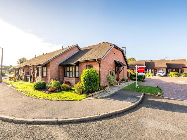 Bungalow for sale in Shropshire