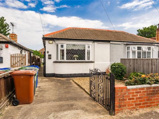 Bungalow for sale in Nunsthorpe, Bradley