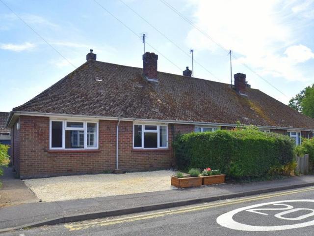 Bungalow for sale in St. Ives, Huntingdon