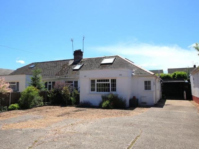 Bungalow for sale in Hedge End, Helford