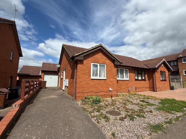 Bungalow for sale in East Hunsbury, Collingtree