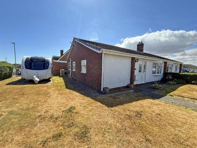 Bungalow for sale in Eastfield