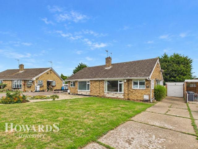 Bungalow for sale in Eastbridge, Suffolk