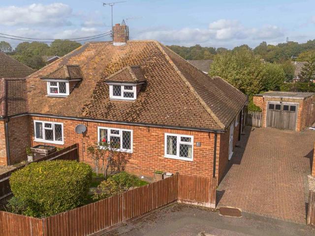 Bungalow for sale in Heath End, Great Kingshill
