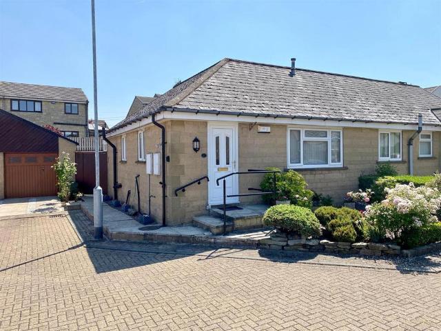 Bungalow for sale in West Yorkshire