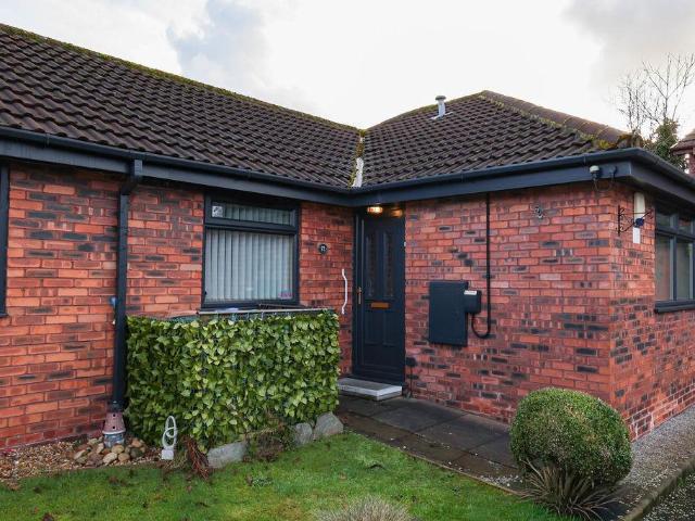 Bungalow for sale in Sudden, Burnedge