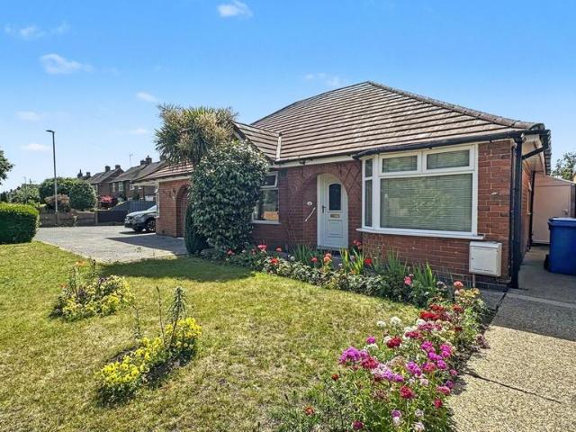 Bungalow for sale in Potters Corner, East Midlands