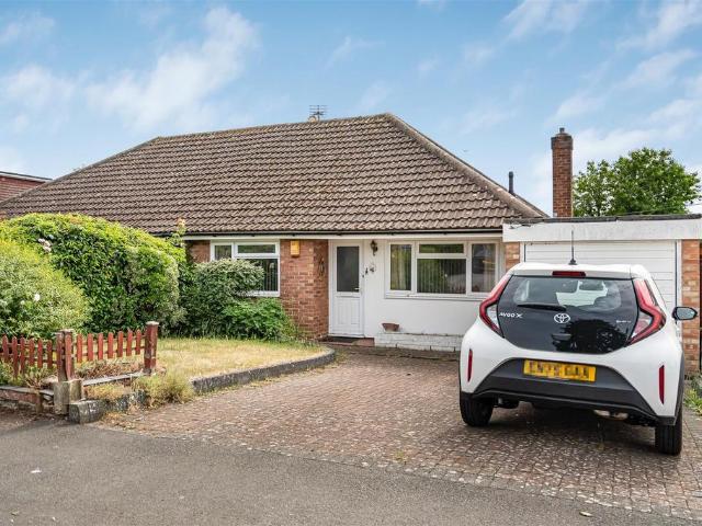 Bungalow for sale in Hockerill, Colliers End