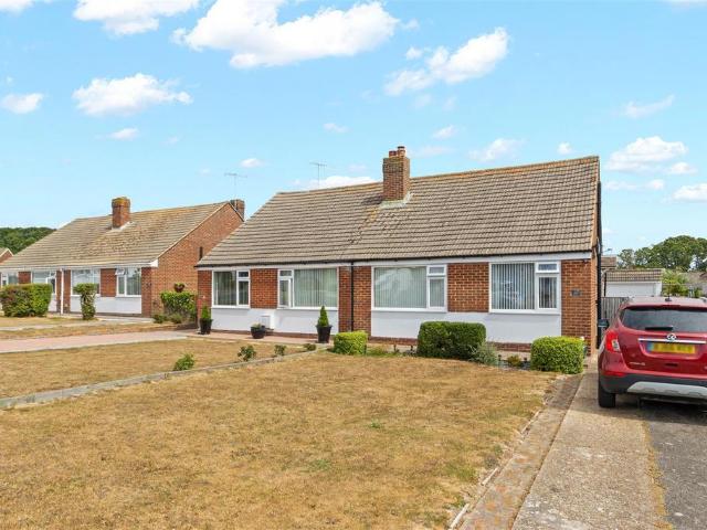 Bungalow for sale in Polegate, Cross In Hand