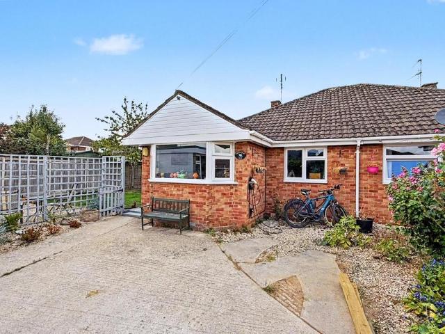 Bungalow for sale in Golden Valley, Gloucestershire