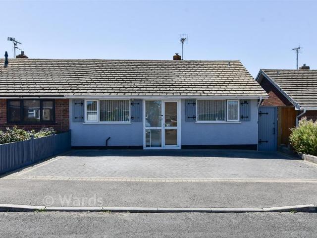Bungalow for sale in Palm Bay, Acol