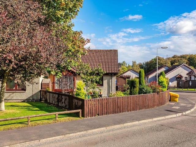 Bungalow for sale in Macedonia, Glenrothes