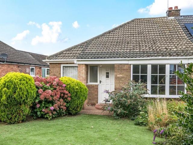 Bungalow for sale in Brayton