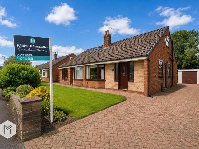 Bungalow for sale in Marsland Green, Wigan