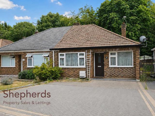 Bungalow for sale in Greater London