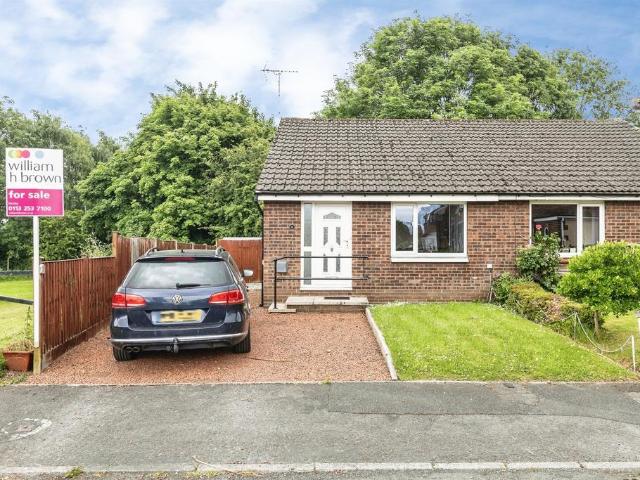 Bungalow for sale in West Yorkshire