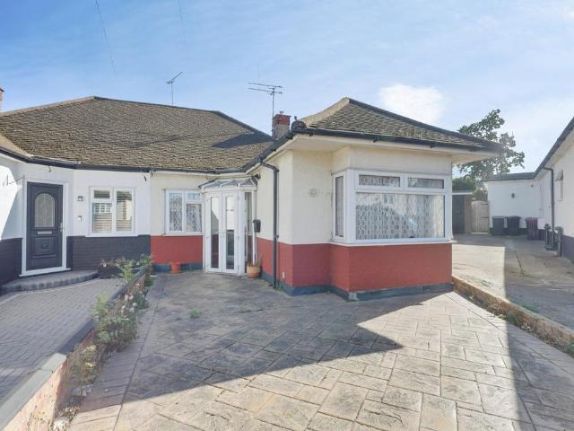 Bungalow for sale in Leigh on Sea, Southend-on-Sea
