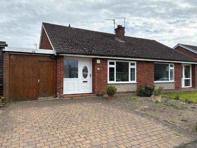 Bungalow for sale in Romanby, Yafforth