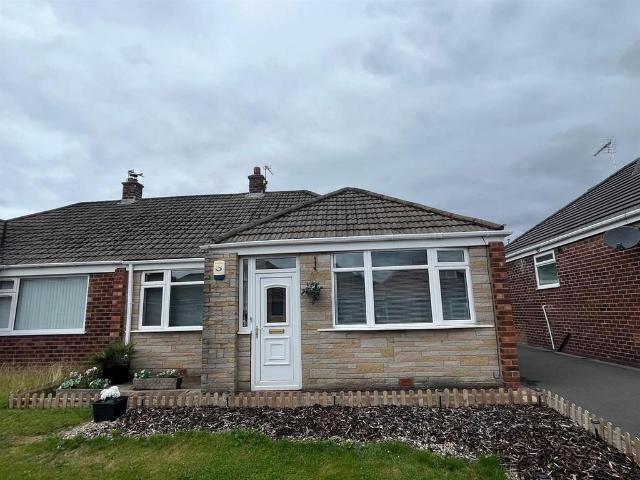 Bungalow for sale in Hurst, Greenheys
