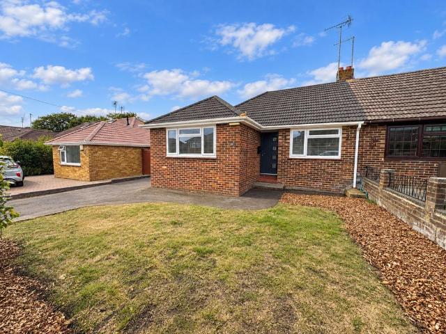 Bungalow for sale in Helford, Hampshire