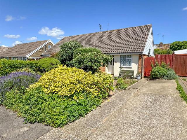Bungalow for sale in Wick, Clapham