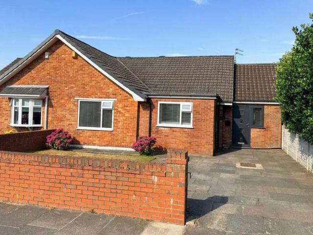 Bungalow for sale in Marshside, Southport