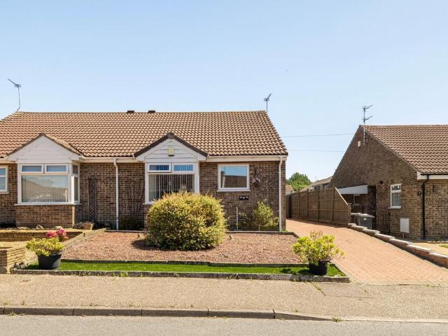 Bungalow for sale in Hopton-on-Sea, Stokesby
