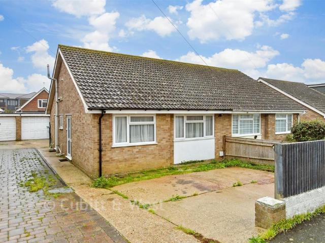 Bungalow for sale in Peacehaven, Lewes