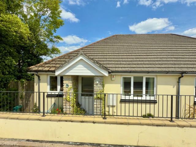 Bungalow for sale in Gonvena, Wadebridge
