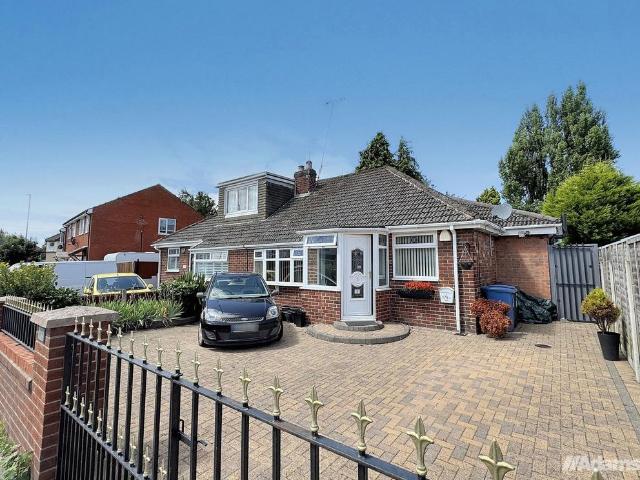 Bungalow for sale in Widnes, Ditton
