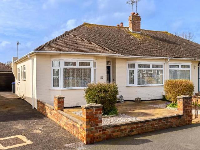 Bungalow for sale in Fishersgate, West Sussex