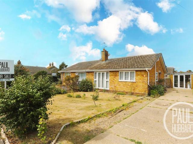 Bungalow for sale in Eastbridge, Suffolk
