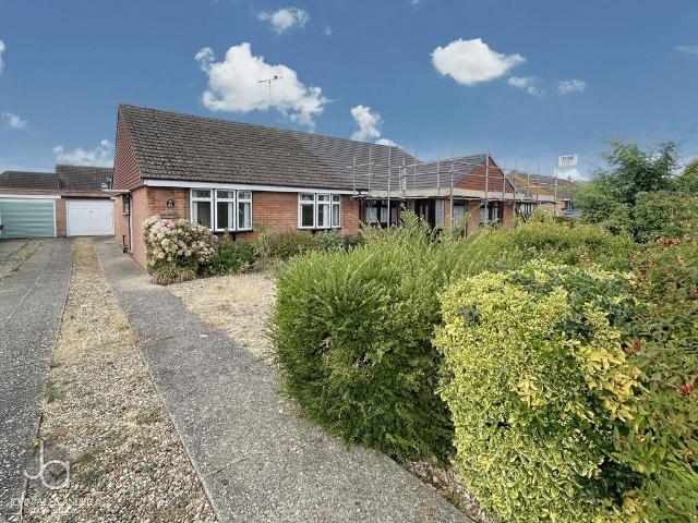 Bungalow for sale in Fordham Heath, Essex